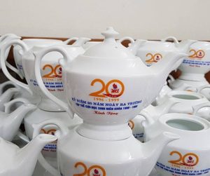 Quà tặng kỷ niệm ngày thành lập công ty cho công nhân