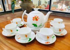 Tặng quà tết cho công nhân